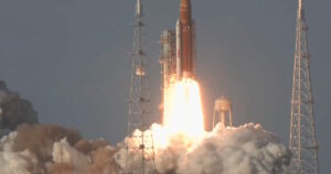 Artemis II: Πτήση για Σελήνη με επιτυχία, ξεπεράστηκε πρόβλημα αισθητήρα