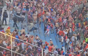 Ταραχές στην αναμέτρηση Ολίμπια – Σέρο Πορτένιο με επεισόδια