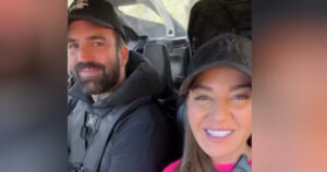 Δημήτρης Αλεξάνδρου: Χιουμοριστική ανάρτηση με Ρία Ελληνίδου να κοιμάται