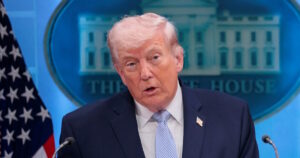 Ντόναλντ Τραμπ: Κριτική στο Ιράν για την κατάσταση στα Στενά του Ορμούζ