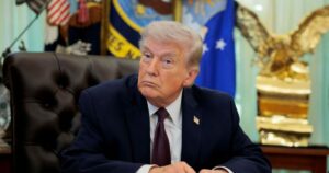 Τραμπ: Επικοινωνία με Πούτιν και Ζελένσκι για την Ουκρανία