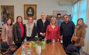 Επίσκεψη του Ιωνικού Συνδέσμου στο Ίδρυμα Χατζηκώνστα