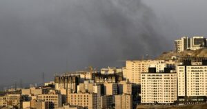 Συζητήσεις ΗΠΑ και Ιράν για 45ήμερη κατάπαυση πυρός