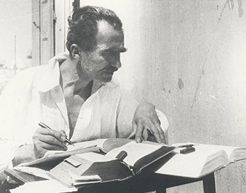 Αποκαλυπτήρια μνημείου για τον Νίκο Καζαντζάκη στο Ηράκλειο