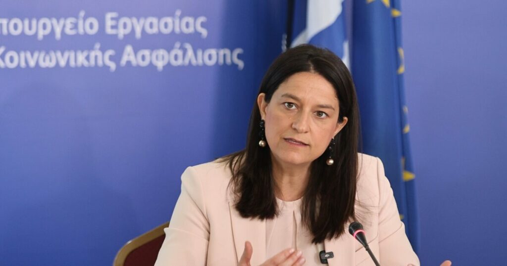 Νίκη Κεραμέως: Σκληρή κριτική στις θέσεις Ανδρουλάκη για εργασία