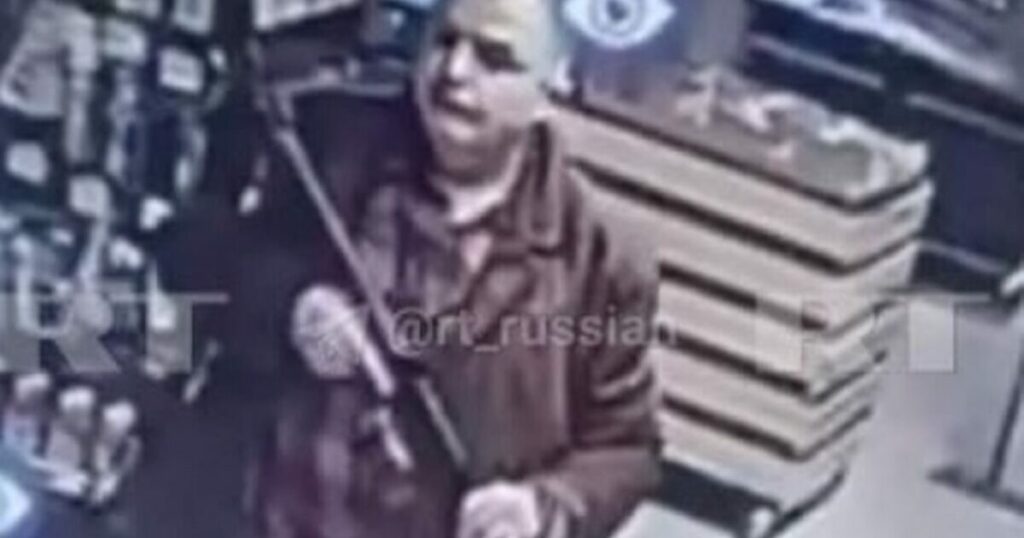 Σκηνές τρόμου στο Κίεβο: Ένοπλος άνοιξε πυρ - Πέντε νεκροί και 10 τραυματίες