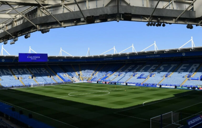 Λέστερ: Ο πρόεδρος απολογείται για τον υποβιβασμό της ομάδας