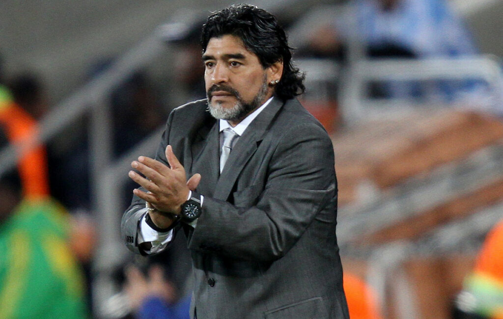 Σφοδρές κατηγορίες κατά της ιατρικής ομάδας για τον θάνατο του Μαραντόνα