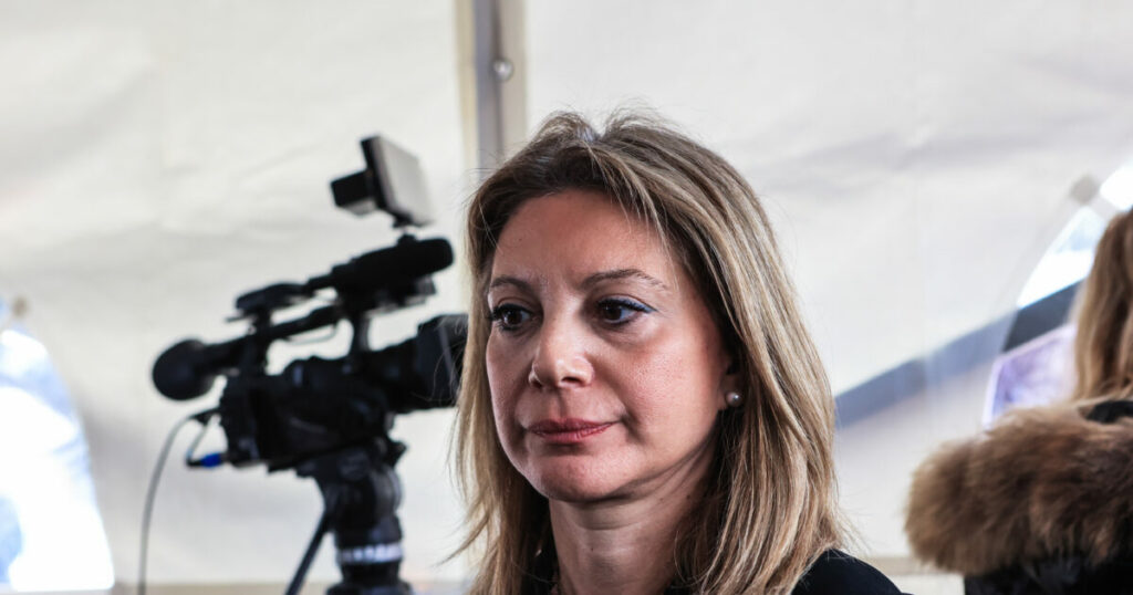 Μαρία Καρυστιανού: Ερωτήματα για τους συνεργάτες Μητσοτάκη