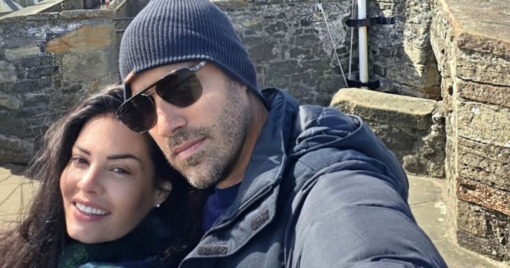 Η Μαρία Κορινθίου γιορτάζει τον Γιώργο Καραθανάση με τρυφερά λόγια