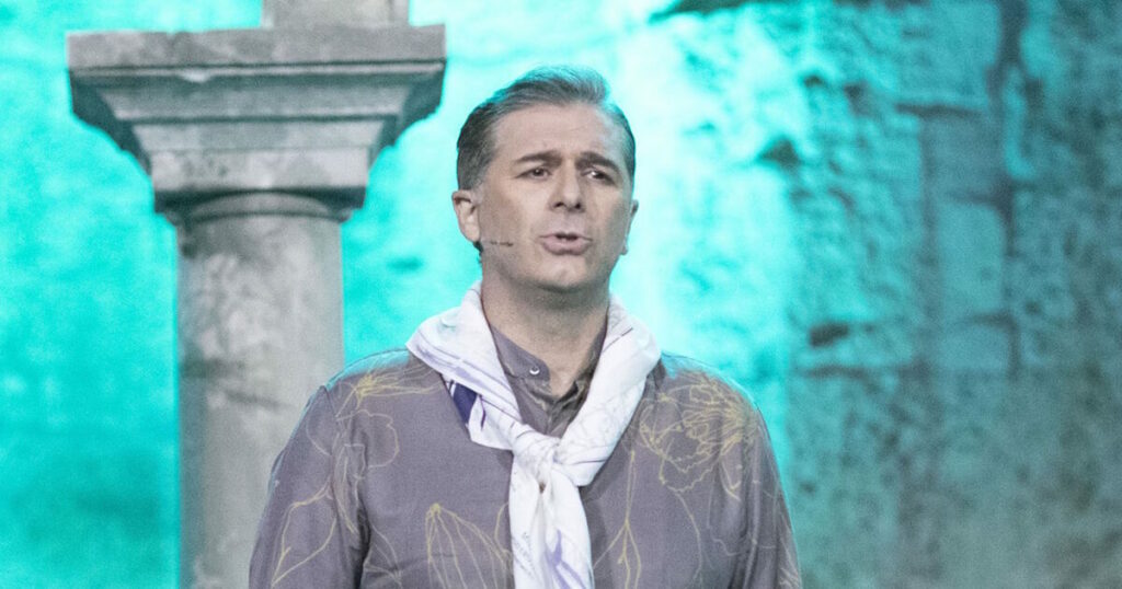 Αλέξανδρος Μπουρδούμης: Εκείνη η δύσκολη στιγμή πριν την παράσταση