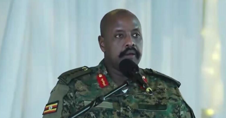 Ο αρχηγός του στρατού της Ουγκάντας δηλώνει ελληνική καταγωγή
