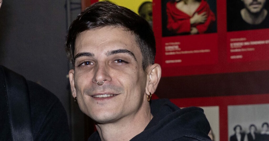 Νικολάκης Ζεγκίνογλου: «Η γιαγιά μου ήταν πολύ θρήσκα»