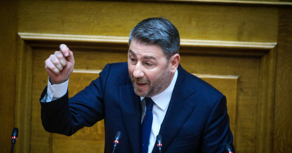 ΠΑΣΟΚ: Ξεκάθαρη νίκη για Ανδρουλάκη στη Βουλή με φόντο τις εκλογές