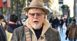 Νίκος Αποστολόπουλος: Θέλει χρυσές πλάκες στη θεραπεία του μηνίσκου