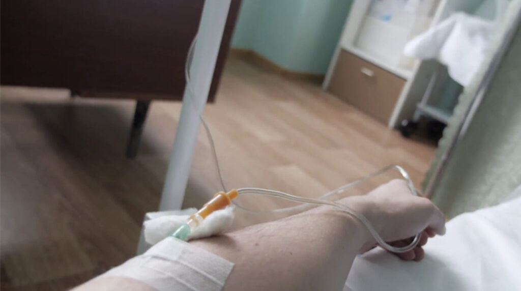 Μητέρα καταγγέλλει κατάσχεση χρημάτων για άρρωστο παιδί