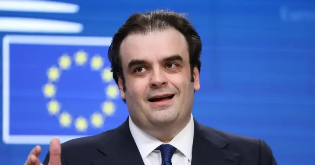 Πιερρακάκης: Άμεσες διαδικασίες για θύματα Μάτι, Μάνδρα και Τέμπη