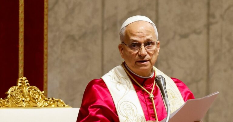 Πάπας Λέων: Ούτε αντιπαράθεση, ούτε εντάσεις με Τραμπ