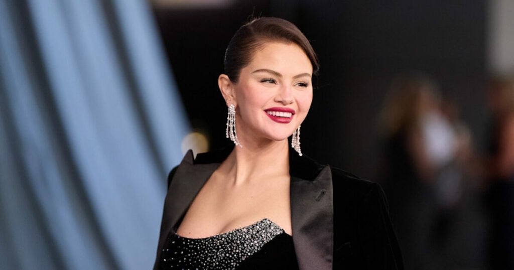 Η Σελίνα Γκόμεζ πρωταγωνίστρια στο νέο γουέστερν του Μπρέιντι Κόρμπετ