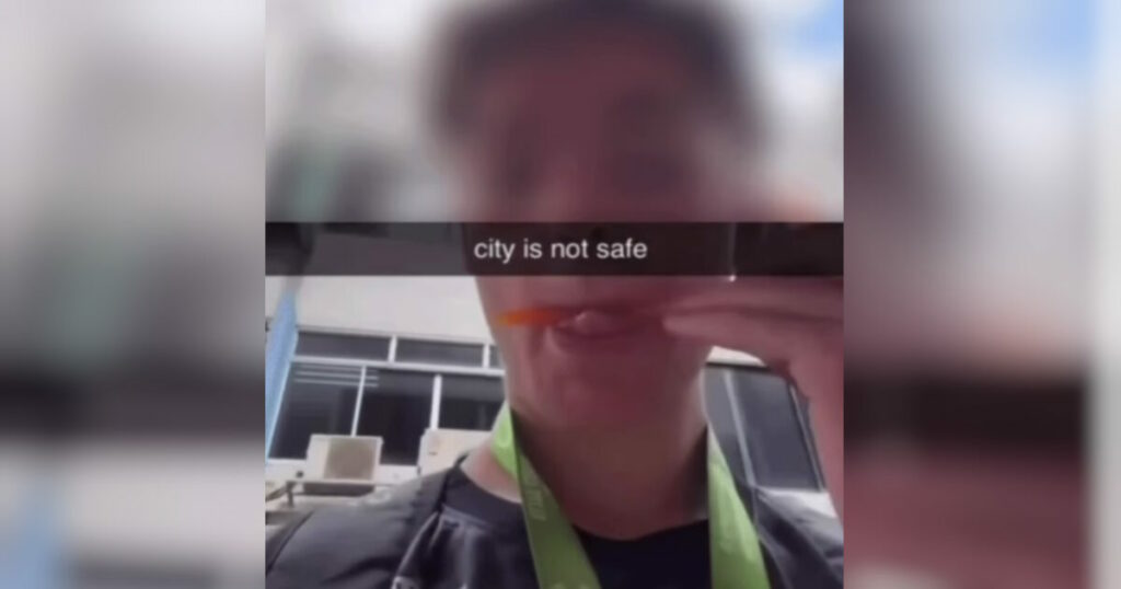 Σιγκαπούρη: Νεαρός Γάλλος σε μπελάδες για ανάρτηση στο Instagram