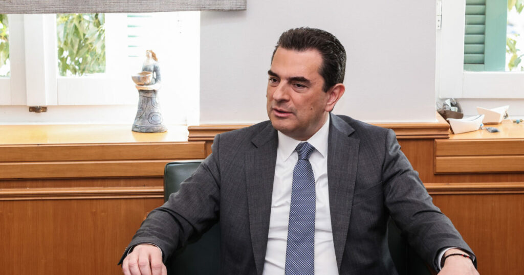 Κώστας Σκρέκας: Άμεση άρση ασυλίας για πλήρη διερεύνηση