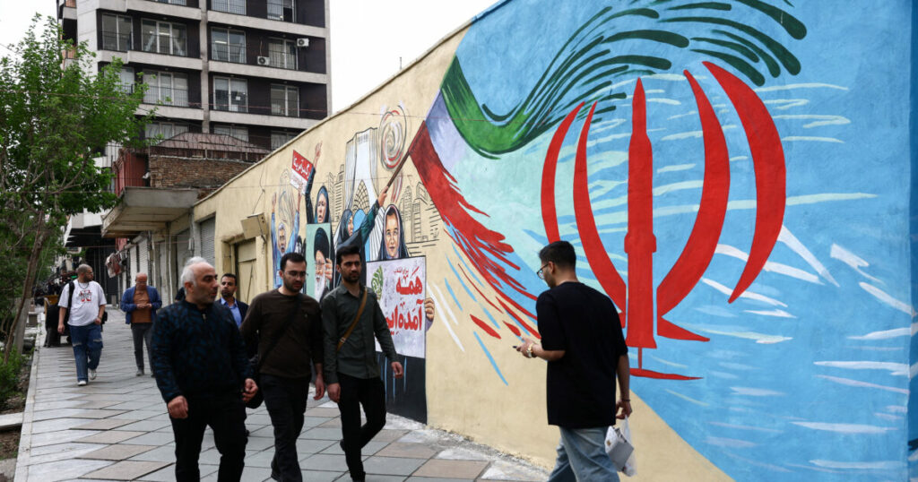 Ιράν: ΗΠΑ σε δύσκολη θέση, διαπραγματεύσεις στο Πακιστάν σε κρίσιμο σημείο