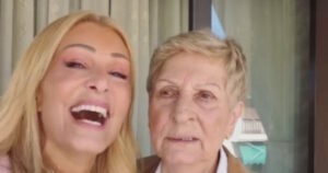 Νατάσα Θεοδωρίδου: Μήνυμα αγάπης της μητέρας της στον Σάκη Ρουβά