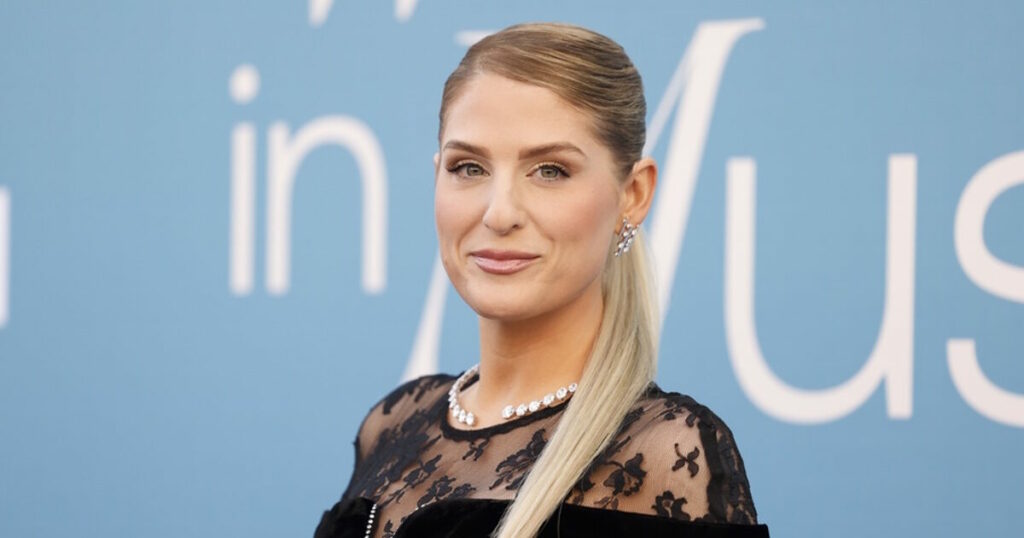 Η Μέγκαν Τρέινορ αποκαλύπτει τις αντιδράσεις για την παρένθετη μητέρα