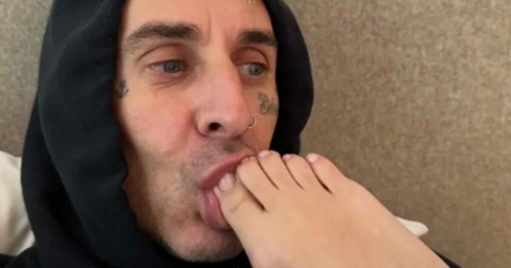 Αναστάτωση με τον Τράβις Μπάρκερ και την Κόρτνυ Καρντάσιαν