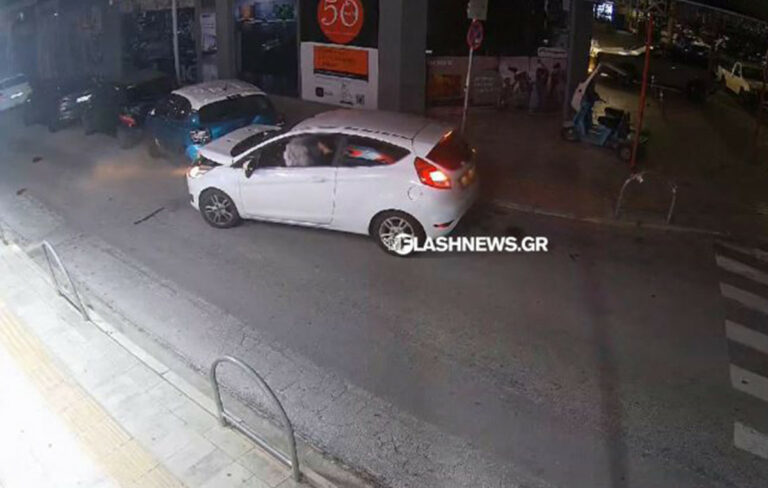 Σοβαρό τροχαίο στα Χανιά με τρία κατεστραμμένα οχήματα