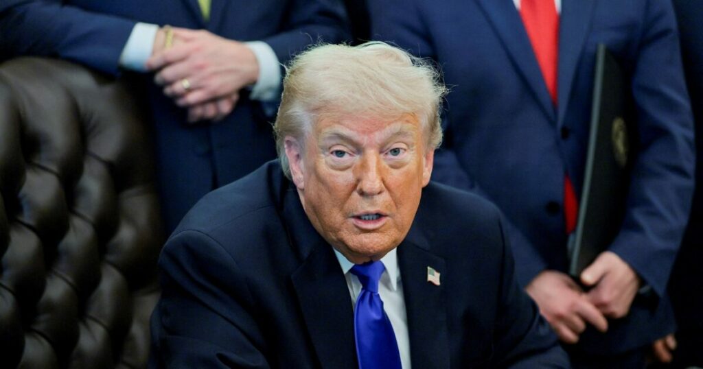 Τραμπ: Το Ιράν πρέπει να παραδώσει τα πυρηνικά ή αλλιώς θα τα πάρουμε εμείς