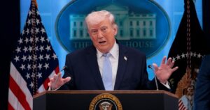 Ντόναλντ Τραμπ: Ενδέχεται λήξη της εκεχειρίας με το Ιράν αν δεν υπάρξει συμφωνία