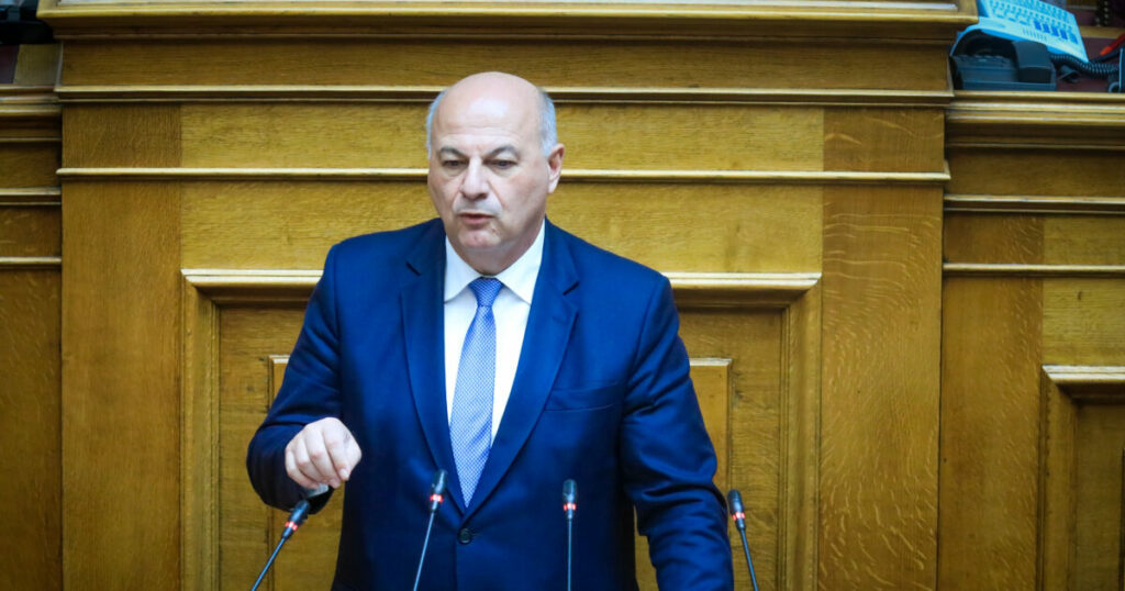 Τσιάρας: «Δεν υπάρχει καμία παρανομία - Είμαι υποψήφιος στις εκλογές»