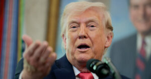 Ο Ντόναλντ Τραμπ και το νέο τελεσίγραφο προς το Ιράν: Λήγει την Τρίτη