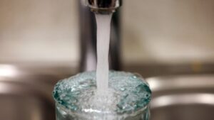 Δήμος Ζίτσας κατά της Αποκεντρωμένης Διοίκησης λόγω αυξήσεων ύδρευσης