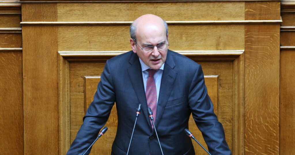 Χατζηδάκης: Η ανάγκη για πολιτική ωριμότητα και αποφυγή διχασμού