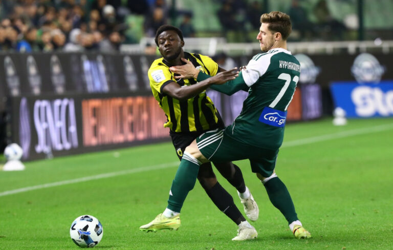 Παναθηναϊκός – ΑΕΚ 0-0: Κόλλησαν απέναντι σε 10 παίκτες αλλά παραμένουν +6