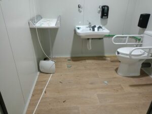 Βανδάλισαν Δημόσια Τουαλέτα Ατόμων με Αναπηρία στο Πάρκο Δ. Θεοτοκόπουλου