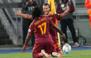 Serie A: Η Ρόμα με 4-0 την Φιορεντίνα κοντά στο Champions League