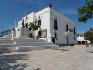 Διανομή εμφιαλωμένου νερού από το Δήμο Σκύρου λόγω πετρελαιοειδών