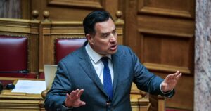 Γεωργιάδης: «Ο Τσίπρας είναι ο μεγαλύτερος πολιτικός απατεώνας»