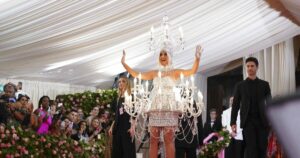 Met Gala: Οι πιο αποτυχημένες εμφανίσεις της δεκαετίας