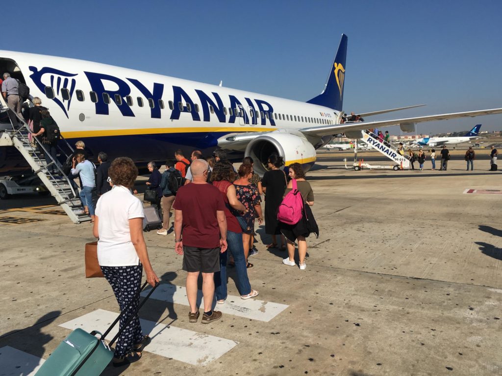 Πιθανή αποχώρηση της Ryanair από τη Θεσσαλονίκη: Παρέμβαση Δημάρχου
